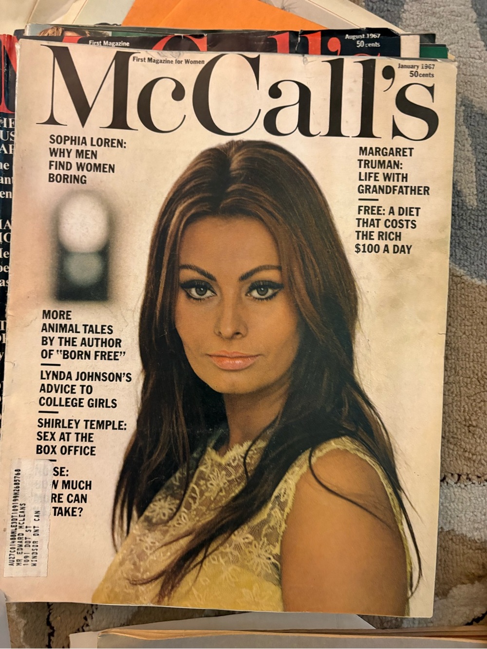 Vintage McCalls Magazine - Sophia Loren January 1967